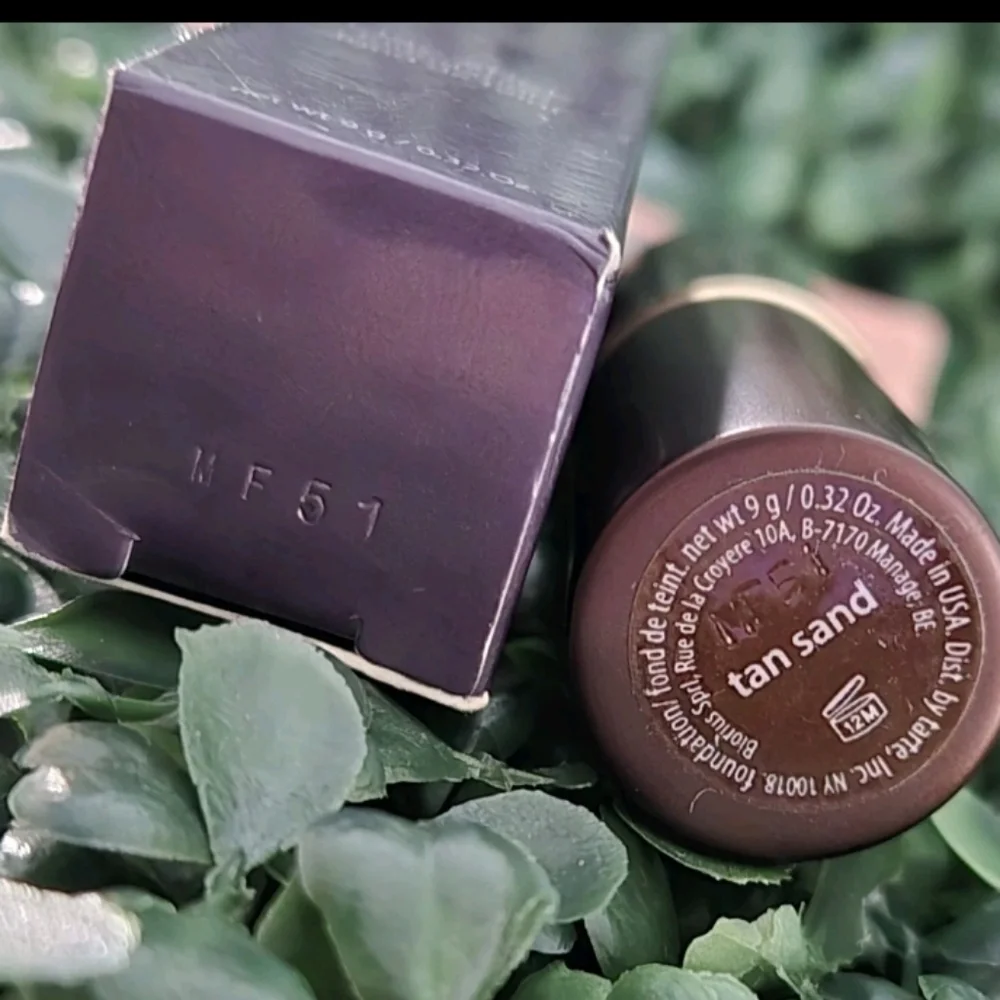 NIB Tarte Amazonian Clay Stick Foundation - Tan Sand